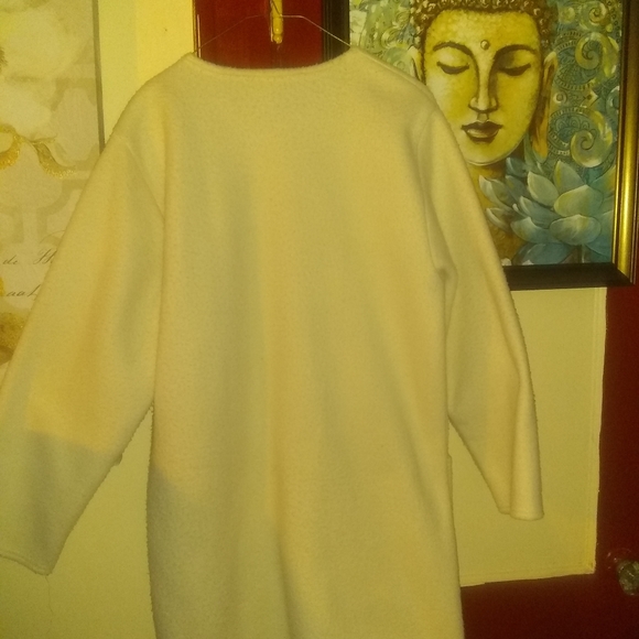 Winter White Coat - Picture 2 of 2